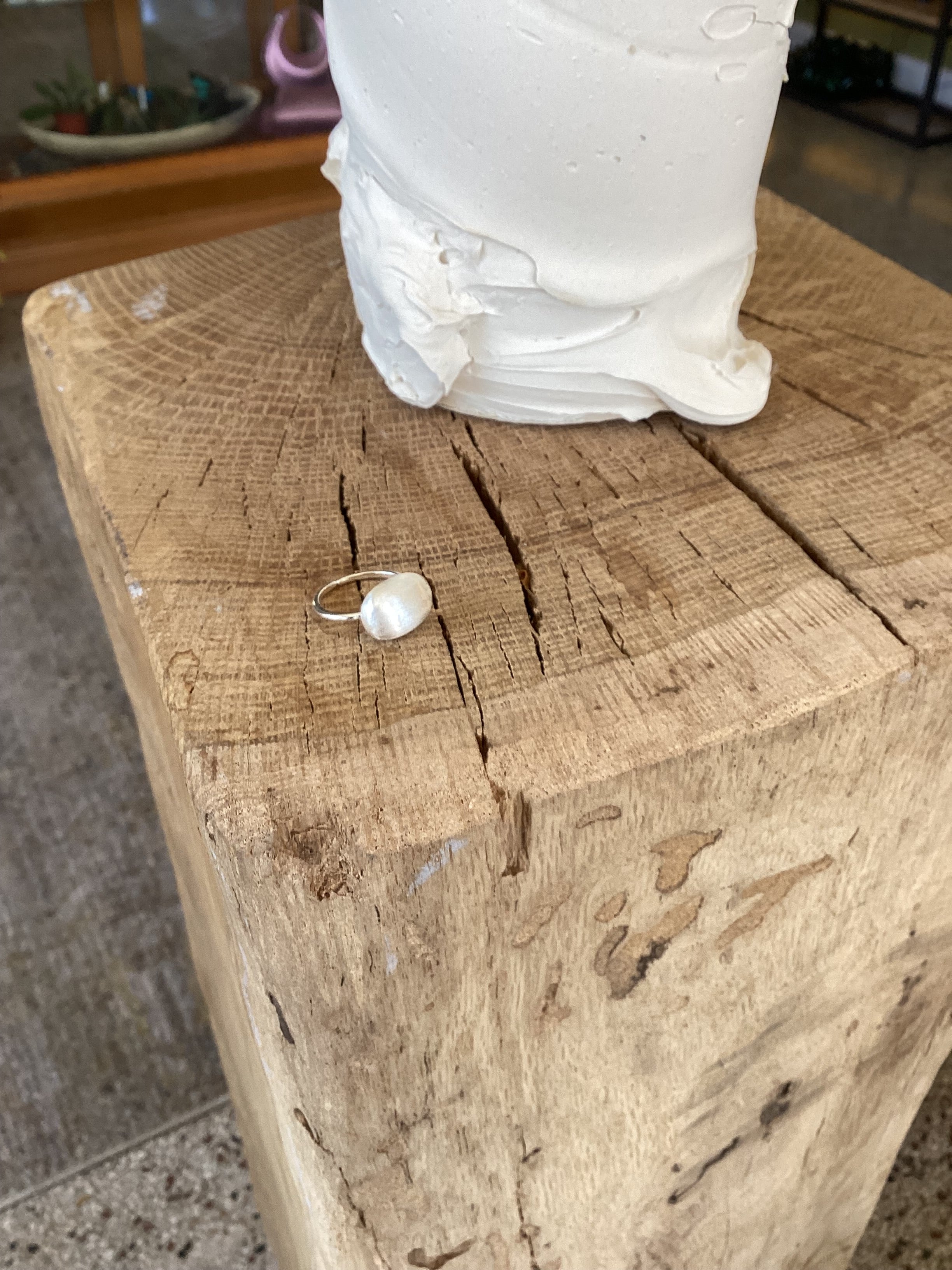 Simonett — Brushed Silver Pebble Ring
