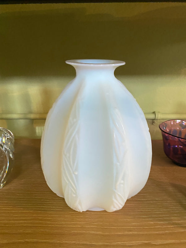 Vintage Frosted Glass Vase | Twelve Thirty Four