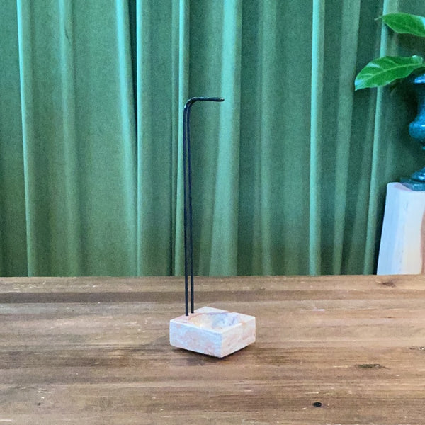 Single flower stand | Twelve Thirty Four