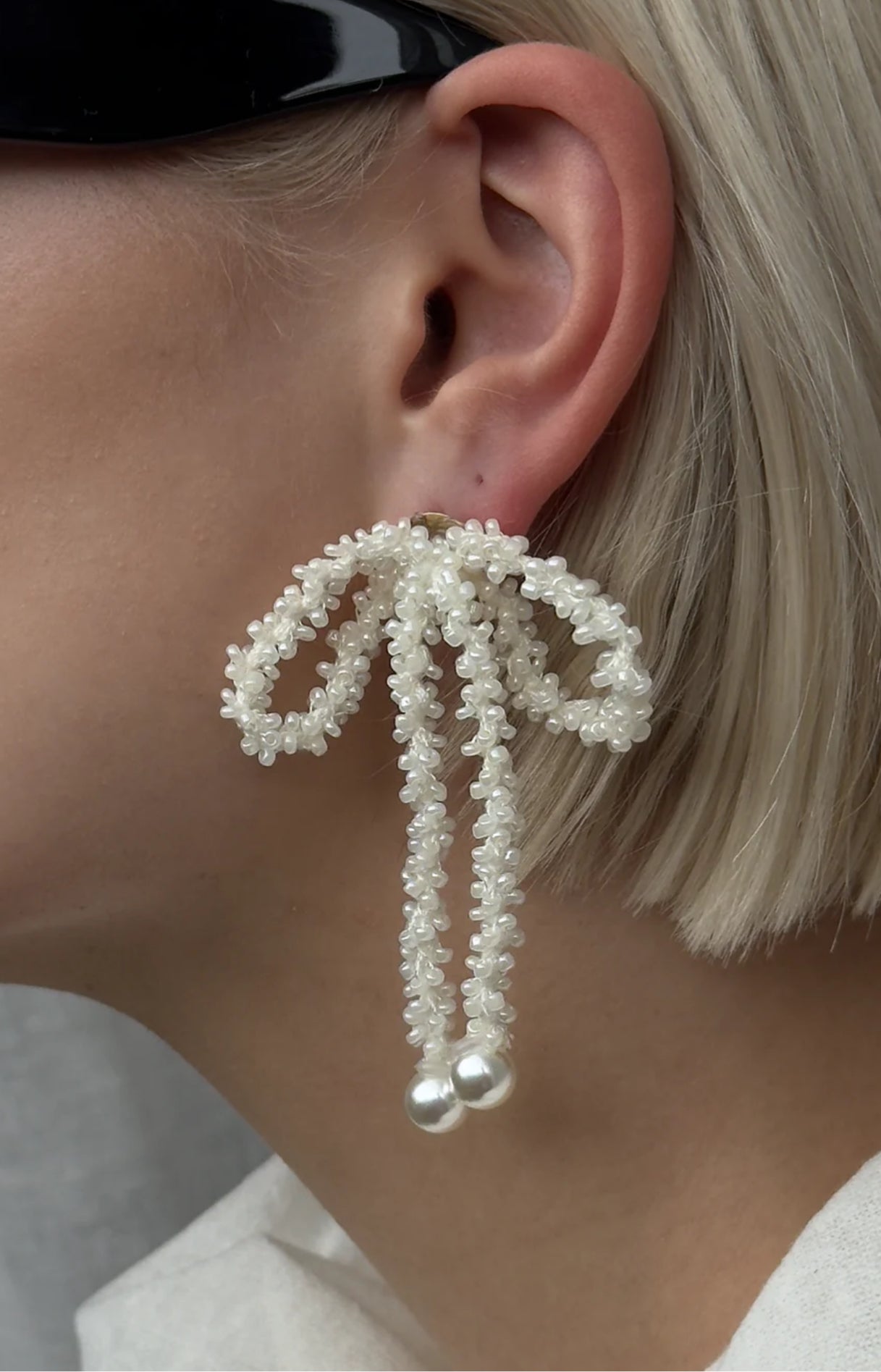 Simonett — Beaded Bow & Pearl Earrings, White