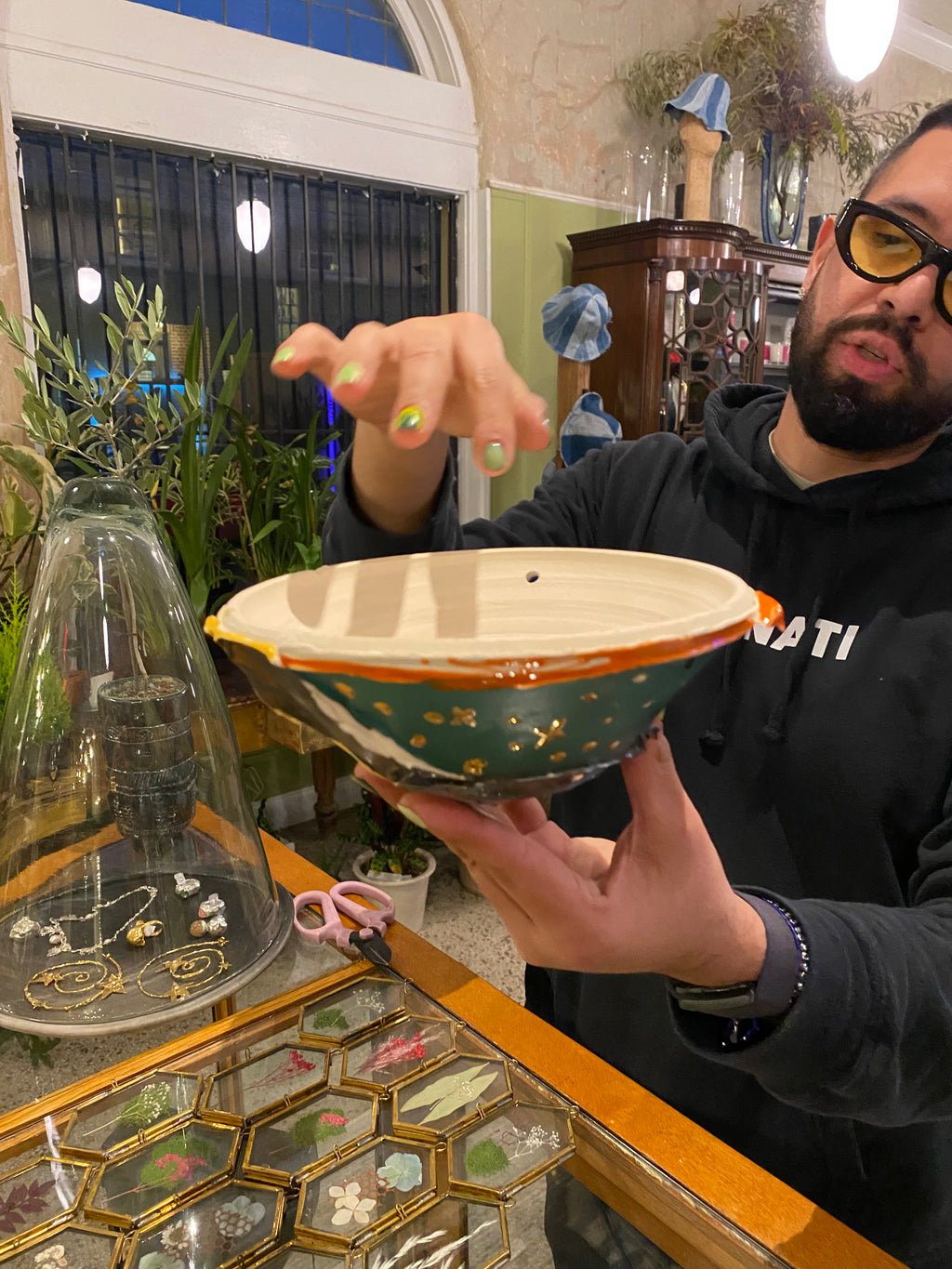Chase Gamblin — Hanging Flower Holder