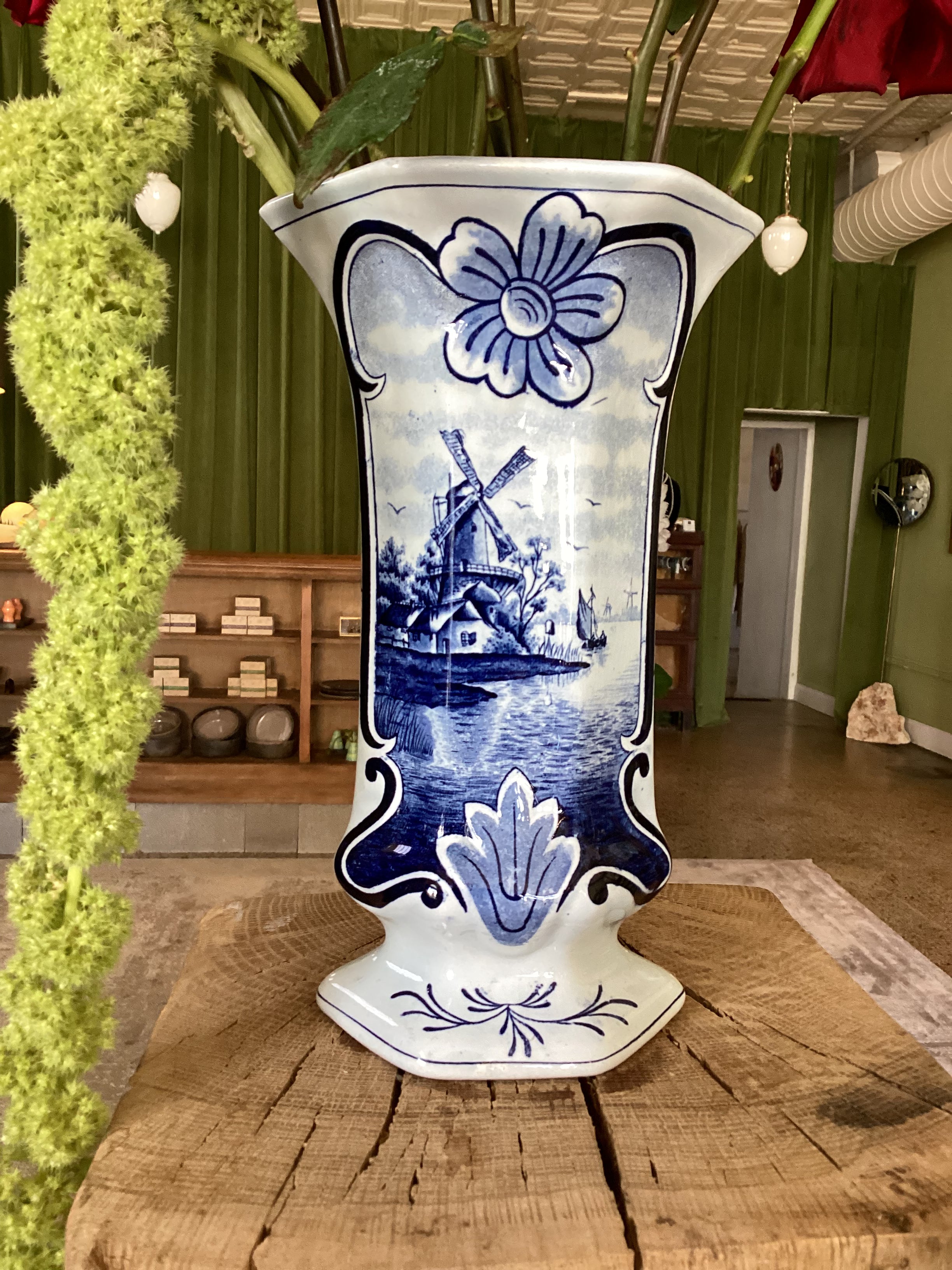Delft Vase, Medium