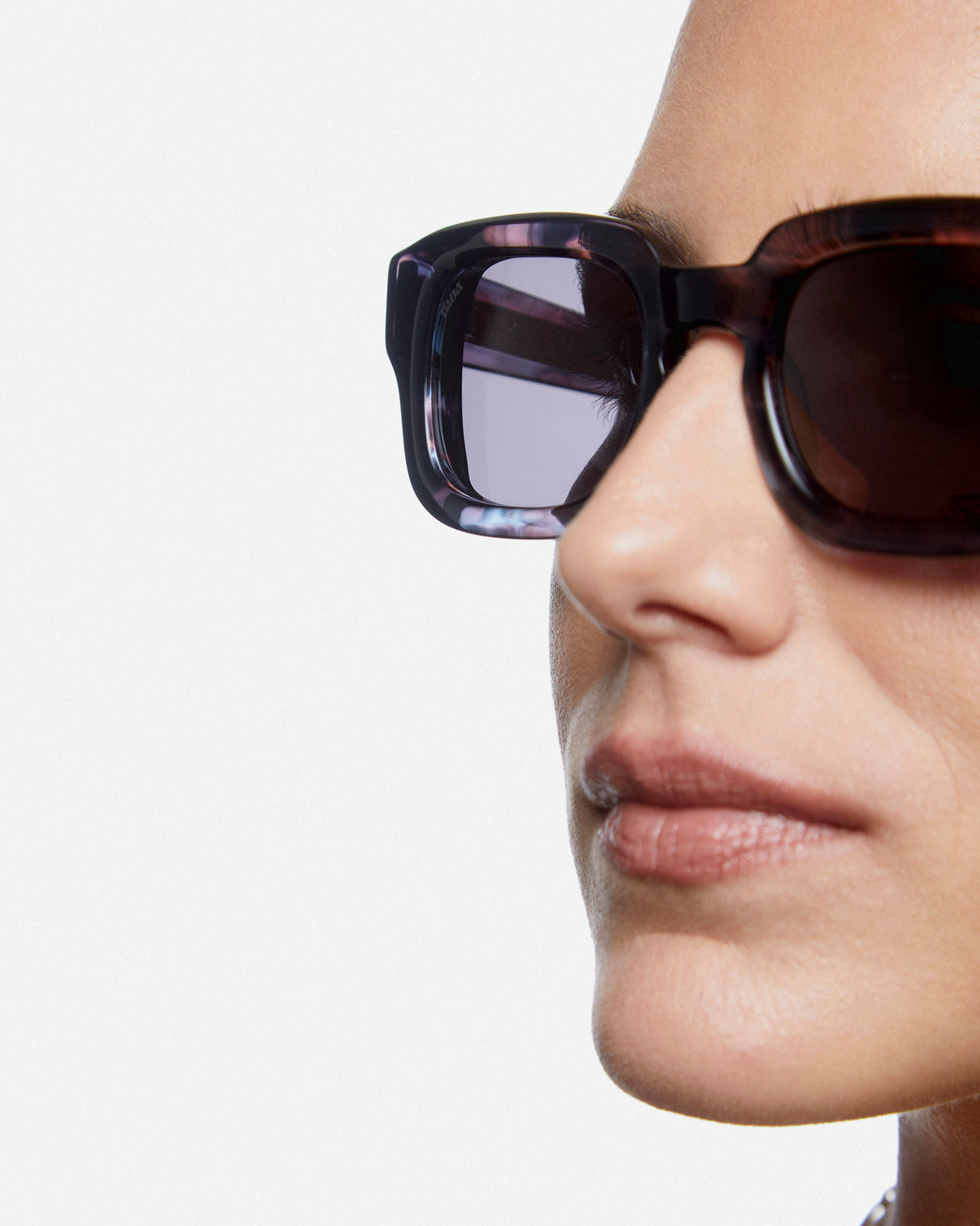 VADA HASKELL LUCID Sunglasses